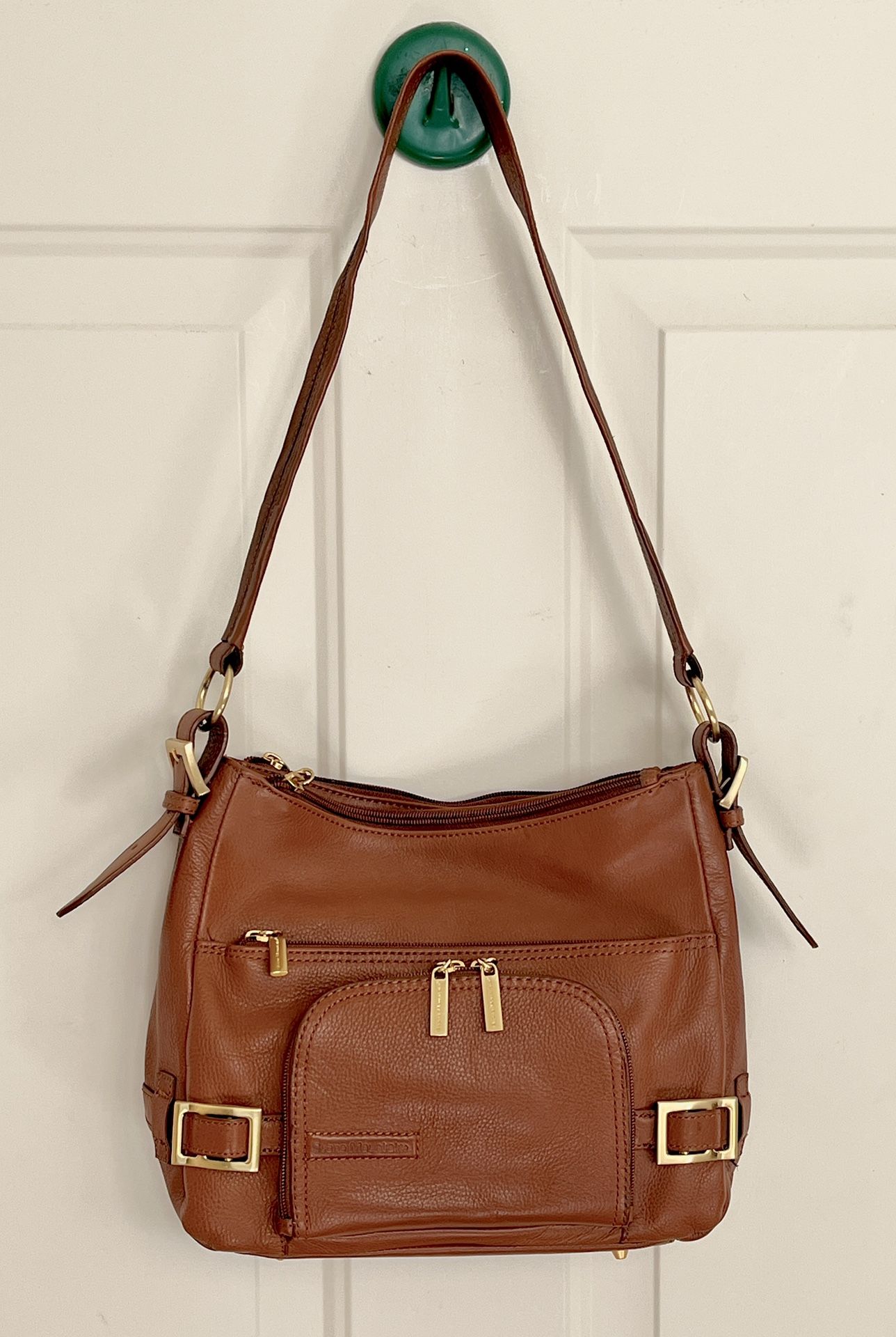 Stone Mountain 100% Genuine Leather Shoulder Bag