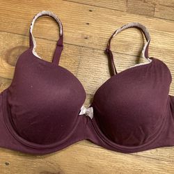 Victoria’s Secret 32DD purple Body by Victoria lined Demi bra bow ruffles
