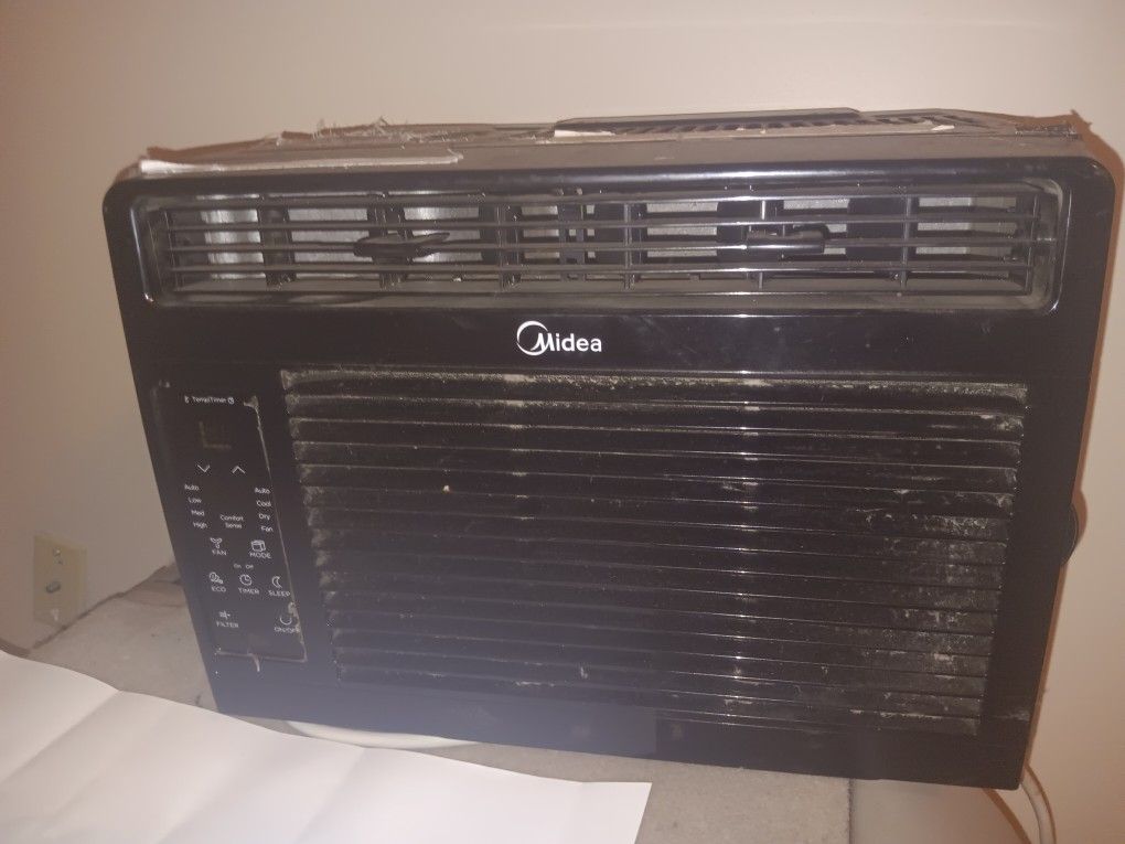 AC Window Unit