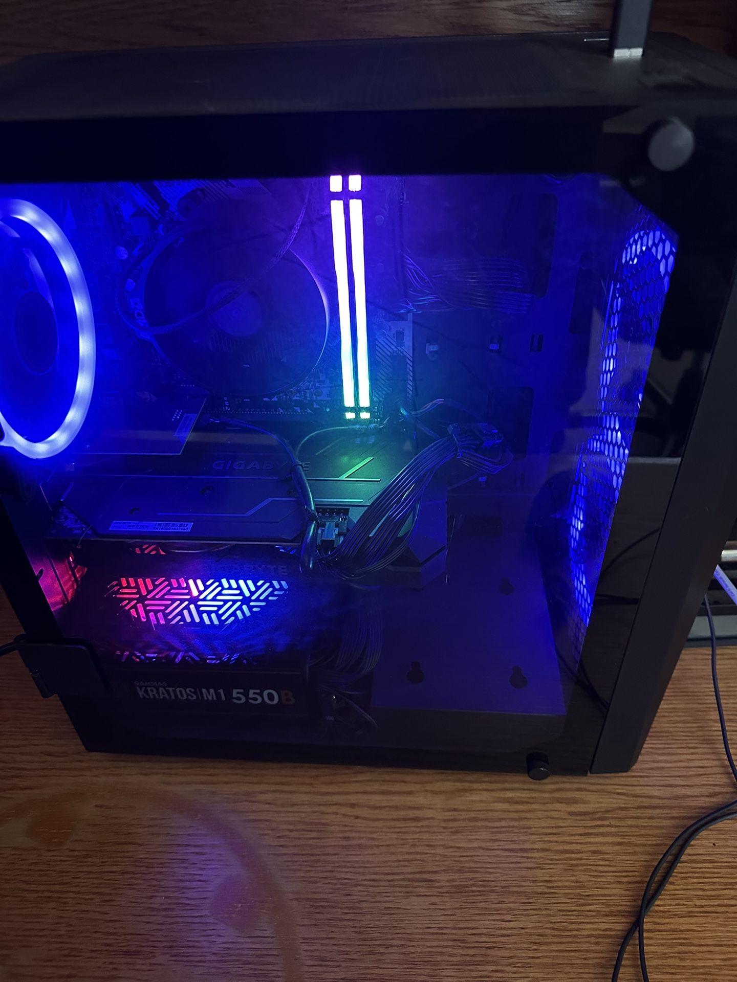 Gaming PC & Peripherals