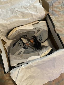 Size US Men 9 Jordan Spizike