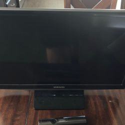 Samsung 24” H4000 LED TV