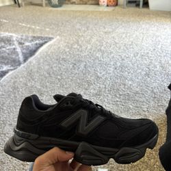 Men New Balance Black Cats 