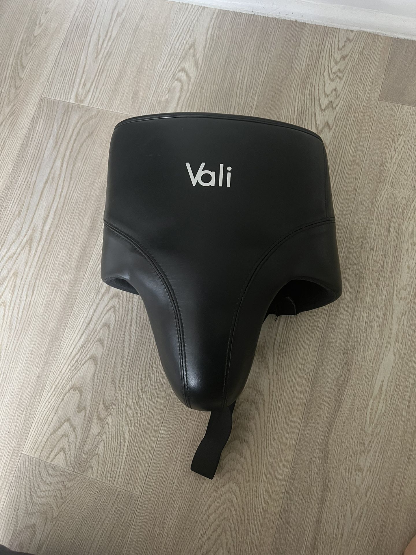 (NEED GONE ASAP) Vali Sports Boxing Groin Protector