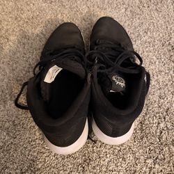 Nike LeBron Witness 8