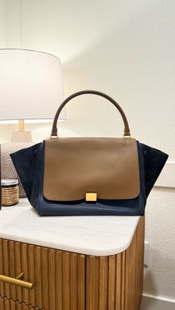 Céline Trapeze Bag in a tri-color block design