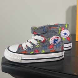 Infant Size 4 Converse 