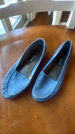 Ellemeno Blue Leather Moccasin Flats