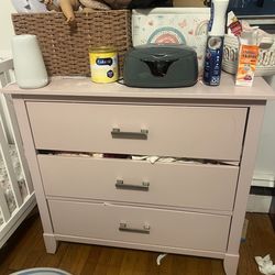 Pink dresser, one part is missing only