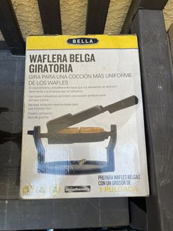 Waffle Maker Never Used