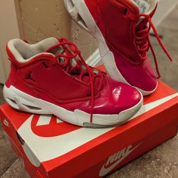 7y Boys  Jordan Max Aura 4 University Red/Black-White