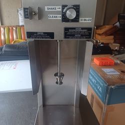 Commercial Smoothie Or Shake Mixer