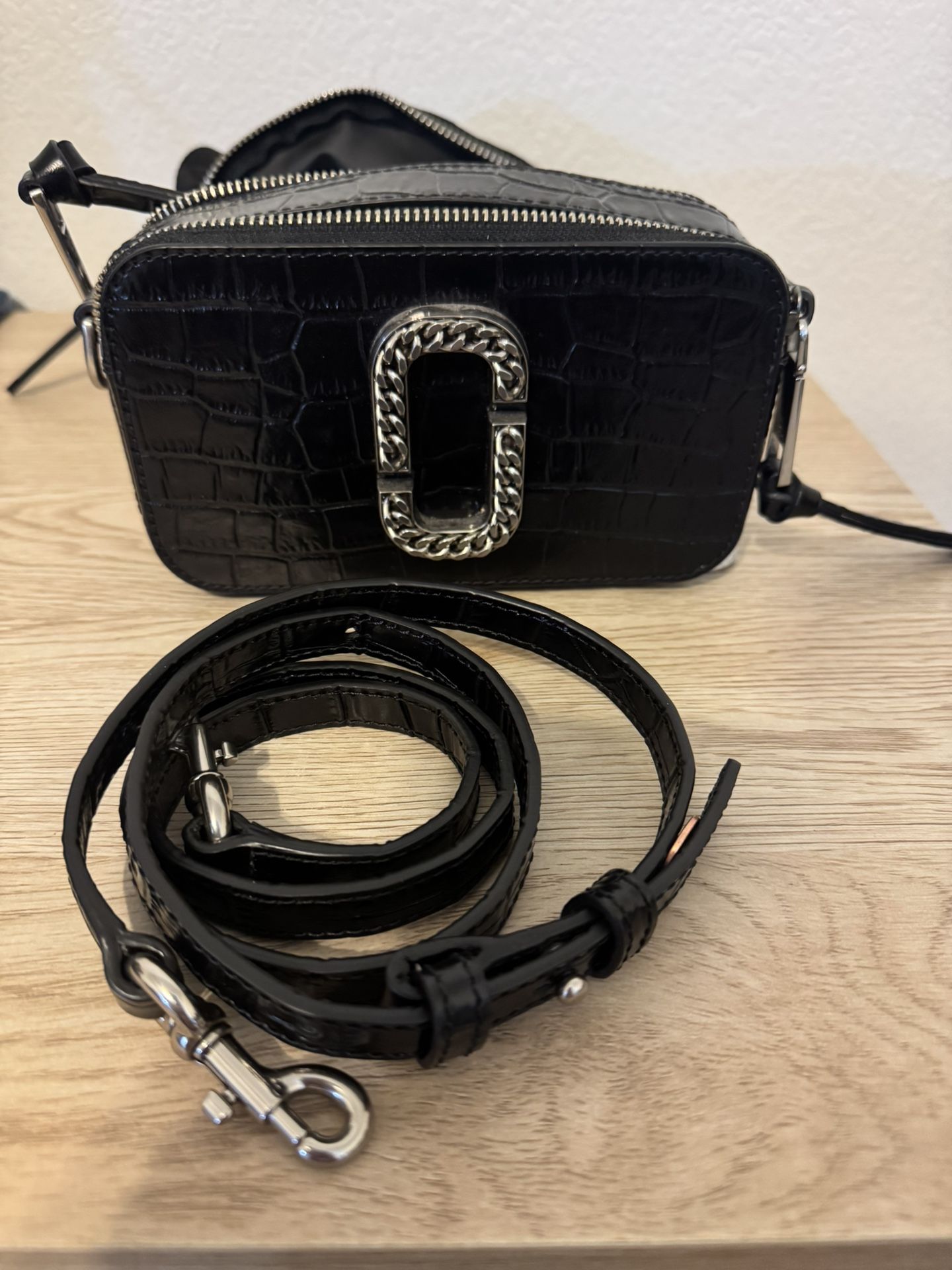 Marc Jacobs Cross Body Bag