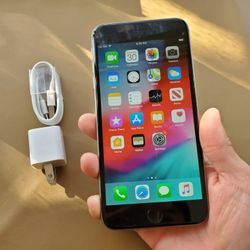 iPhone 6 Plus - UNLOCKED - Like New 