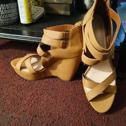 Women's Size 11 Night On The Town Heels 