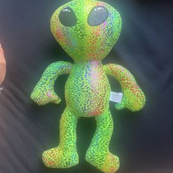 Alien Plushie 