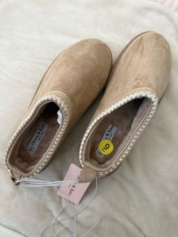 Olivia & Kate New York Suede Slippers