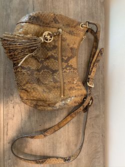 Michael Kors purse