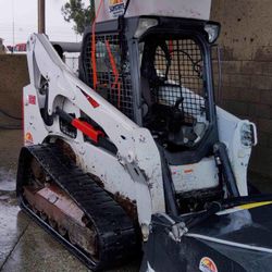 Bobcat T770 Track Skid Steer 