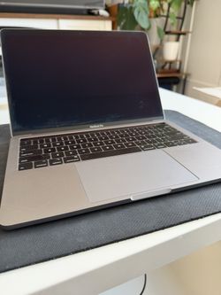 MacBook Pro 13” (A2159) – NOT TURNING ON / For Parts or Repair