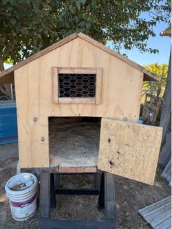 Standing Chicken coop