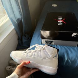 Jordan 11 ‘Legend Blue’