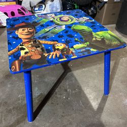 Small Kids Table