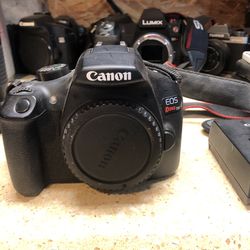 Canon EOS Rebel T6 