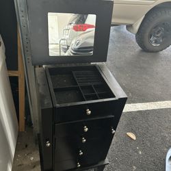 jewellery box
