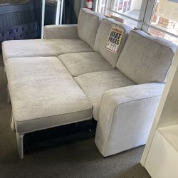 Sleeper Sofa! $899! Easy Financing! 💜🛋️✅ 