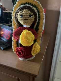 Virgin Mary Handmaid 