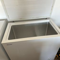 Hisense Deep Freezer 