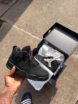 Retro Jordan 4 “Black Cat” size 5.5y
