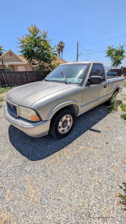 2002 GMC Sonoma