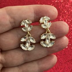 CC EARRINGS 