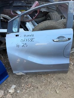 Front door Honda odyssey 2020