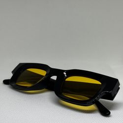 Retro style sunglasses for women and men, sun visors in bright colors, props for beach party, club