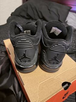 Jordan 4 retro black cat | size 7y