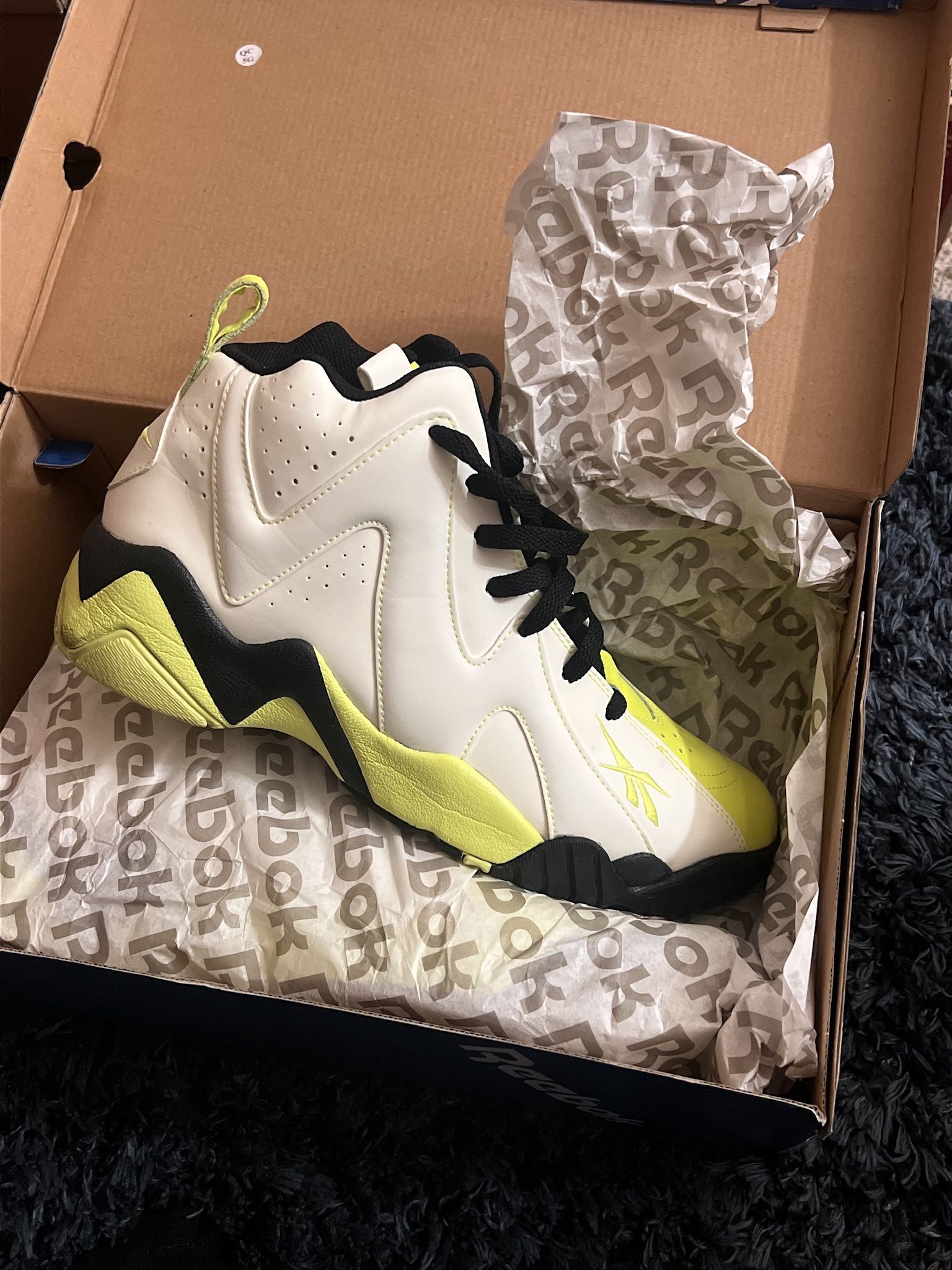 Reebok Kamikaze 2 Mid Glow Shoes 2013 Yellow Glow In The Dark Men’s Size 10