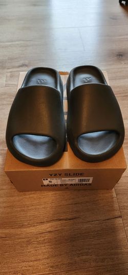 Adidas yeezy slide size 5