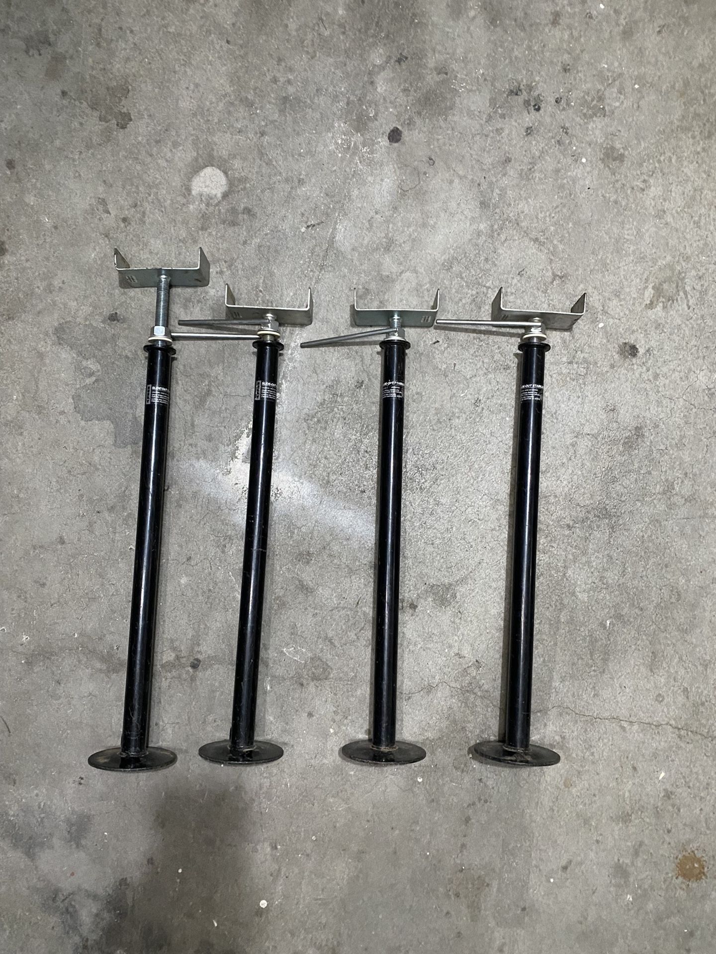 Adjustable RV Slide-Out Stabilizer Jacks for Sale in Murrieta, CA - OfferUp