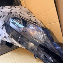 2021+ Camry Trd Headlights 