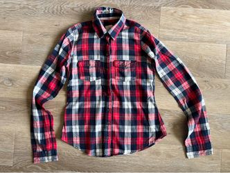 NEW Hollister Red Blue Plaid Checker Thin Flannel Long Sleeve Button Up Shirt