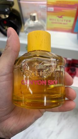Brand new sealed Hollister Canyon Sky Fragrance