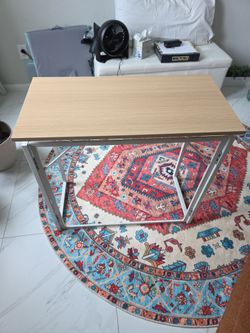 Collapsible table