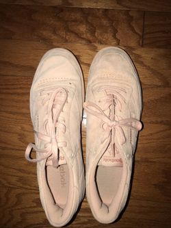 Men’s Classic Reebok’s - size 10.5