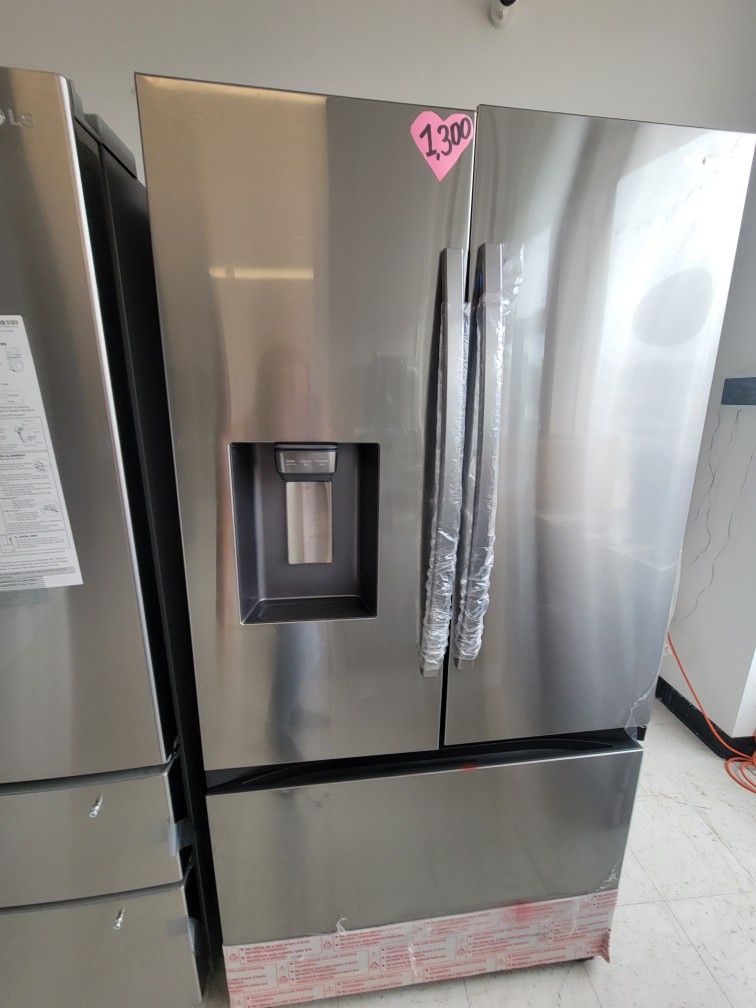 Stainless Steel French Door Refrigerator New Scratch And Dent With 6months Warranty
