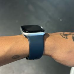 APPLE WATCH, Charger Included