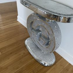 Gucci Stand Table With Sparkle 