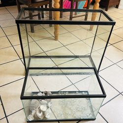 2 Reptile/Fish Tanks